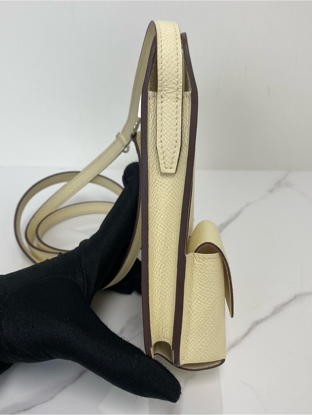 Hermès Hermesway Phone Case - Picture 3 of 7